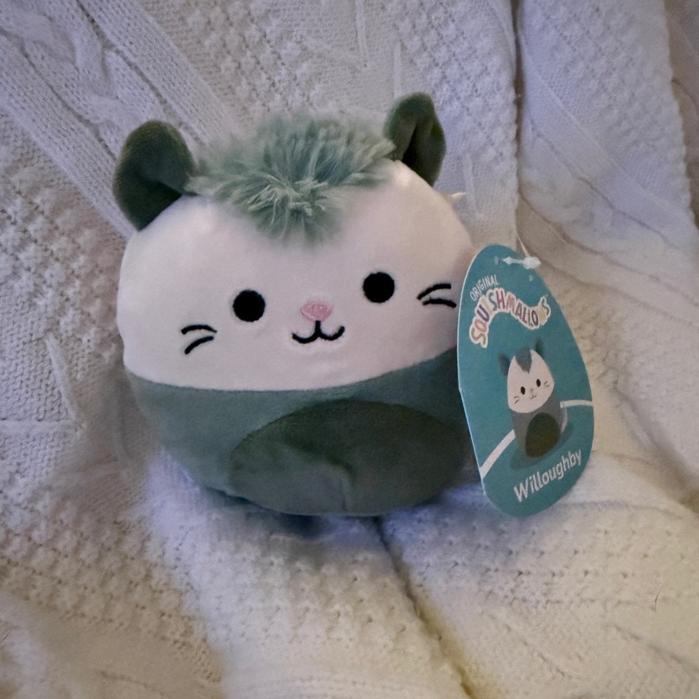 Willoughby the Opossum 5” Stuffed Plush